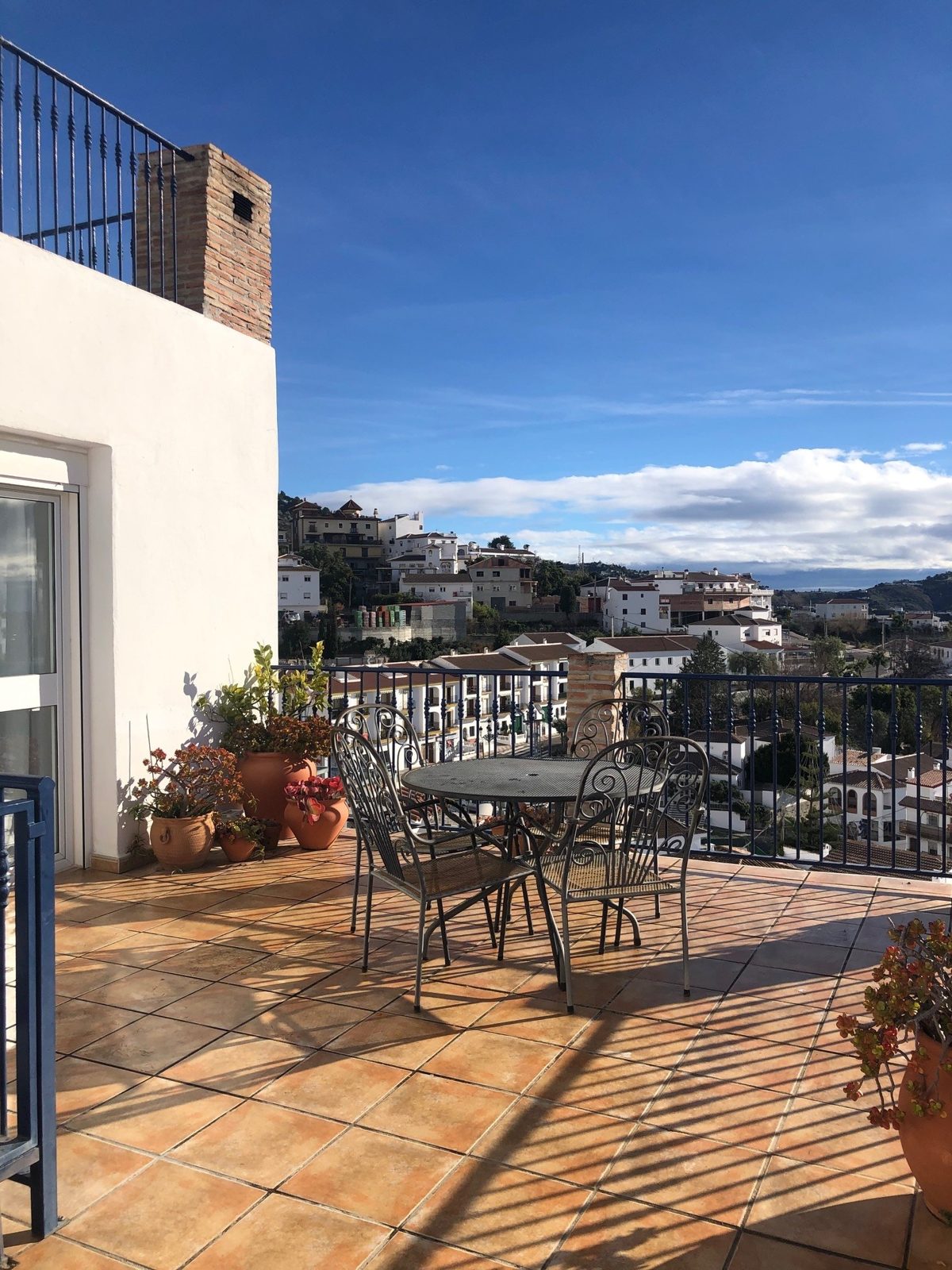 1 week in a townhouse in Andalusia