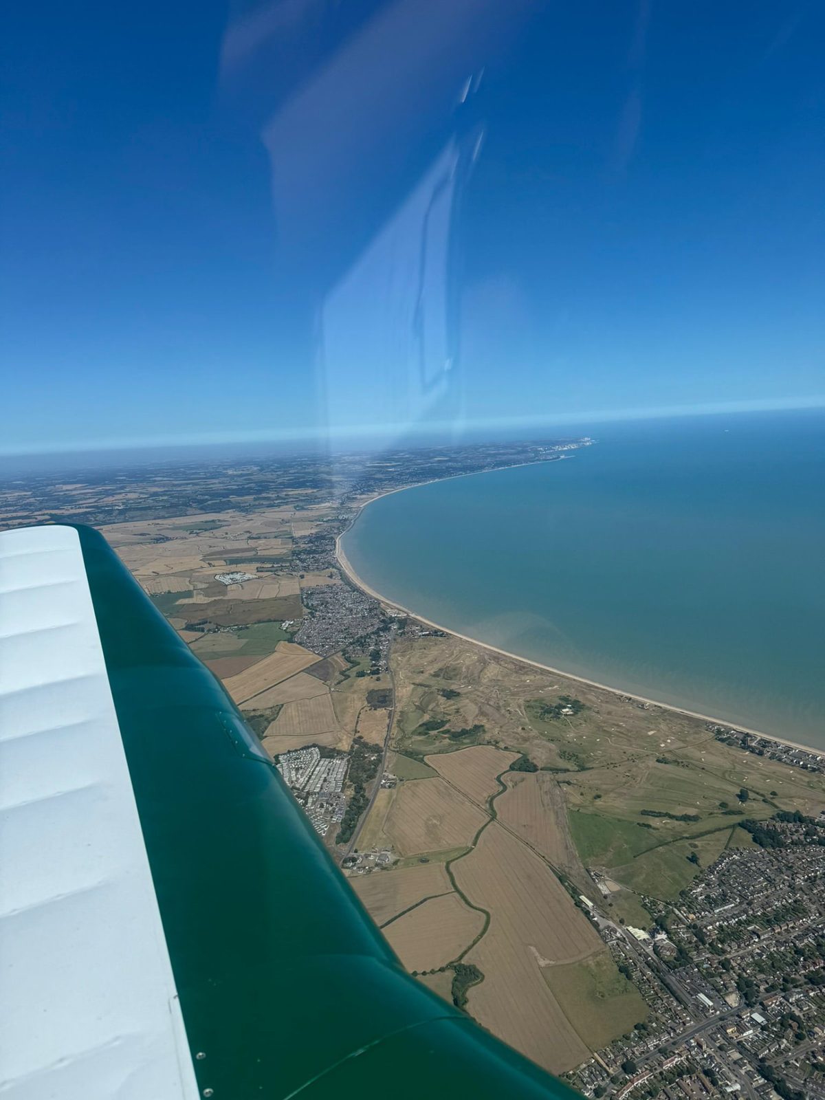 Private flight to France for lunch with up to 3 guests